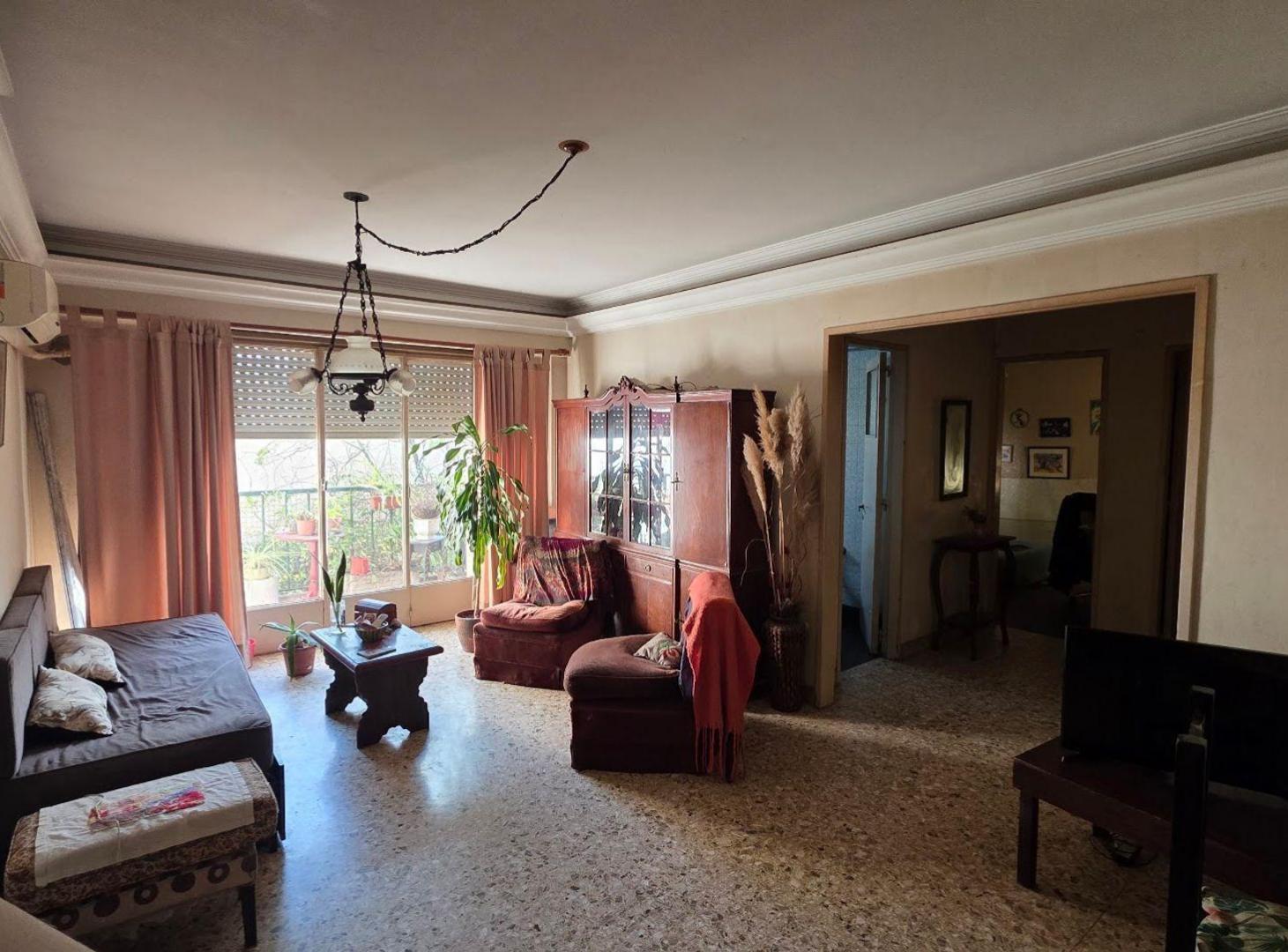 Foto de VENTA DEPARTAMENTO 3 AMBIENTES FLORESTA + HAB SERV, imagen 1