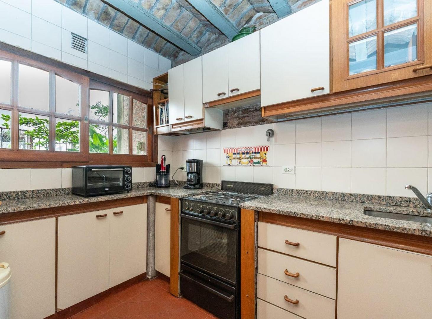 Foto de VENTA PH CASA 5 AMB COCHERA PATIO BARRACAS CREDITO, imagen 5