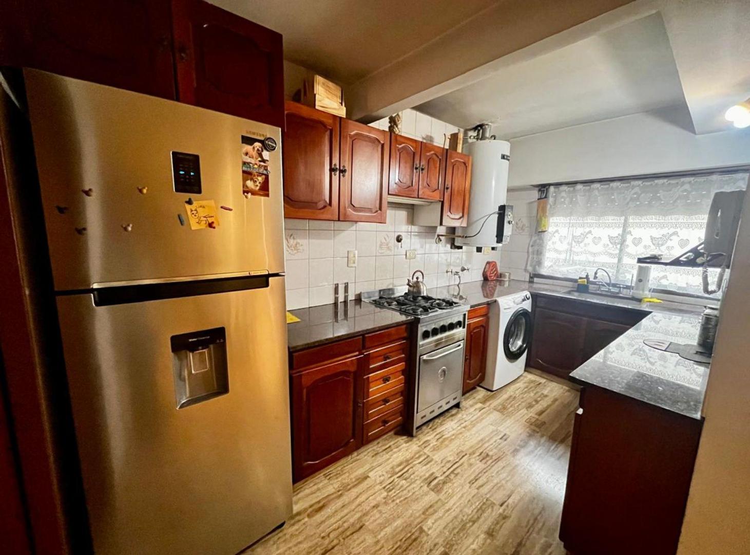 Foto de VENTA PH 3 AMB. AVELLANEDA APTO CRÉDITO TERRAZA, imagen 2