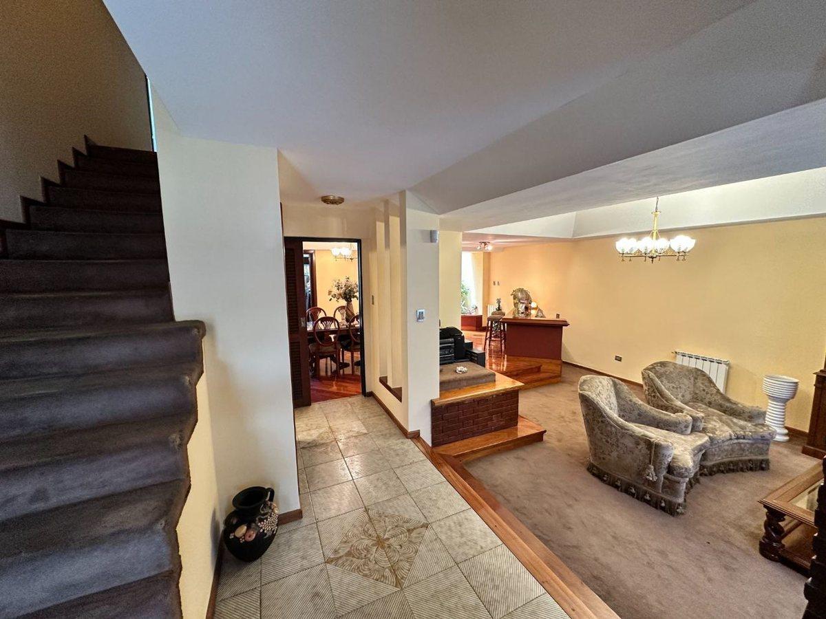 Foto de VENTA CASA 5 AMBIENTES EN WILDE, imagen 2