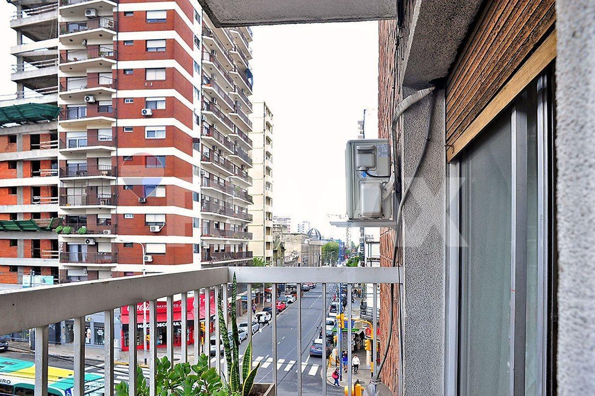 Foto de Venta depto 3 ambientes Avellaneda centro Balcon, imagen 3