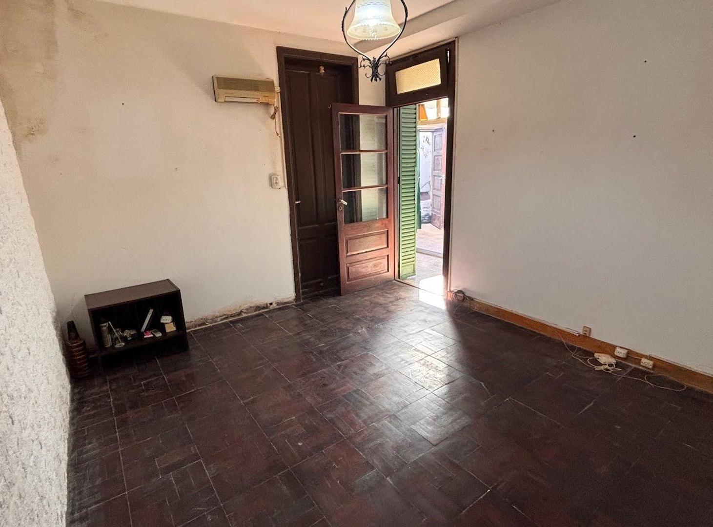 Foto de VENTA PH 2 AMB CON PATIO BERNAL CENTRO SIN EXPENSA, imagen 5