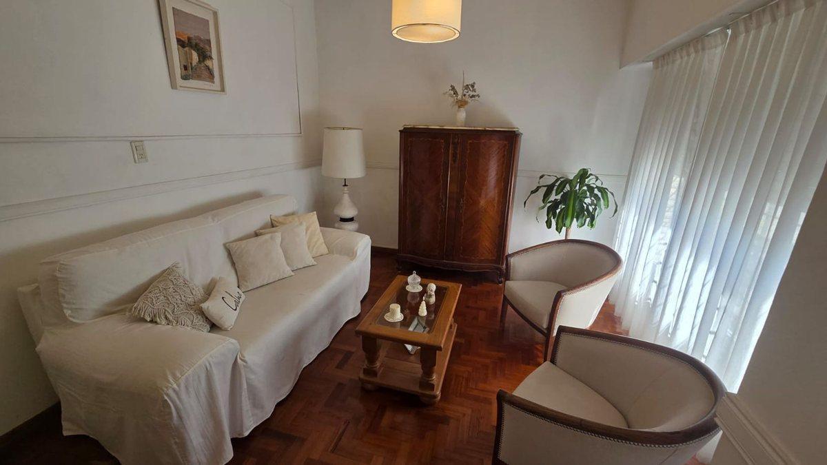 Foto de VENTA CASA 5AMB SARANDI COCHERA PATIO TERRAZA, imagen 5