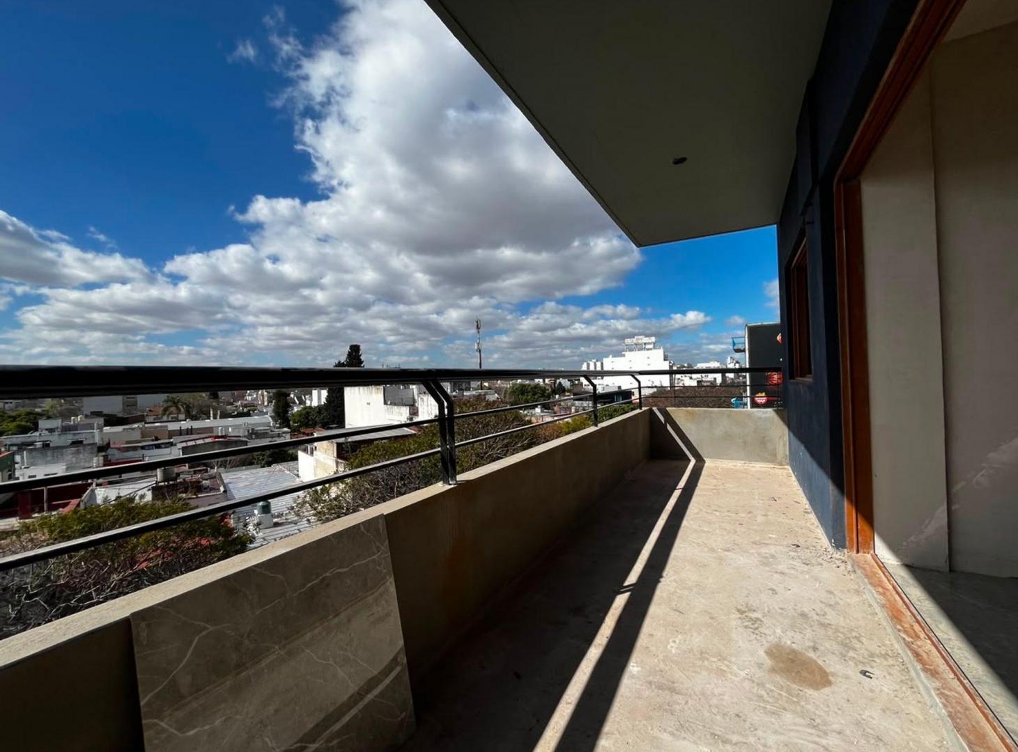 Foto de Venta V.Pueyrredon en construccion 2 amb c/balcon, imagen 4