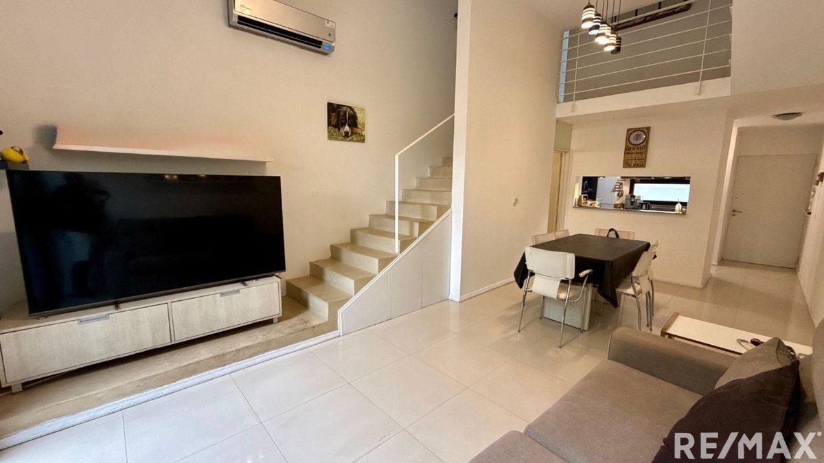 Foto de Venta departamento 4 ambientes con cochera Olivos, imagen 1