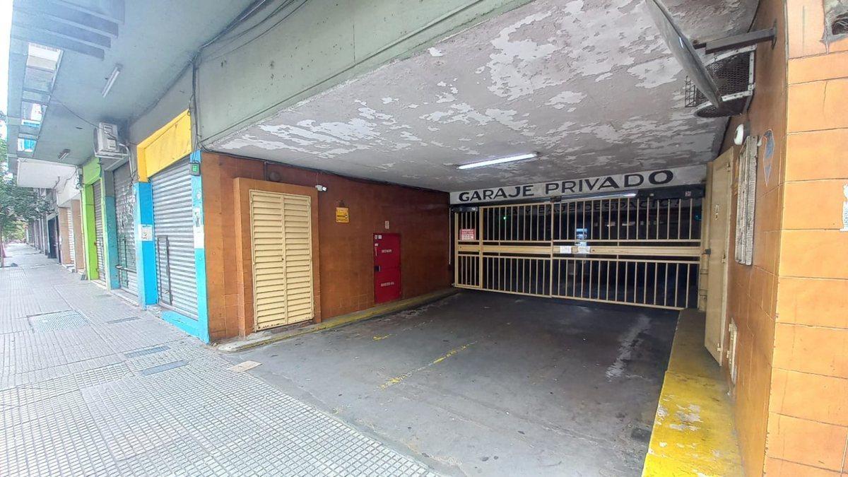 Foto de VENTA DE COCHERA CUBIERTA BALVANERA, imagen 4