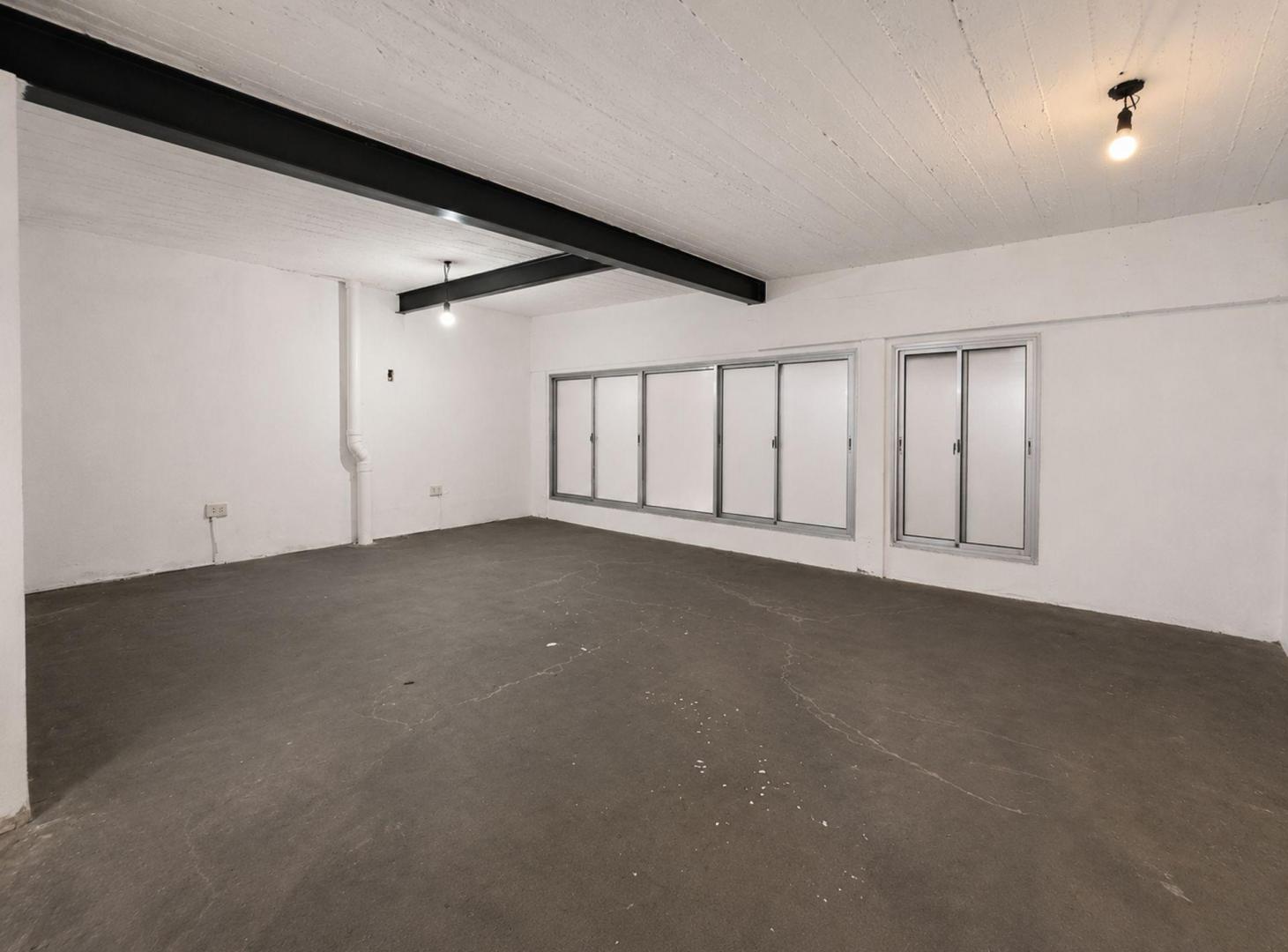Foto de VENTA LOCAL COMERCIAL WILDE, imagen 1