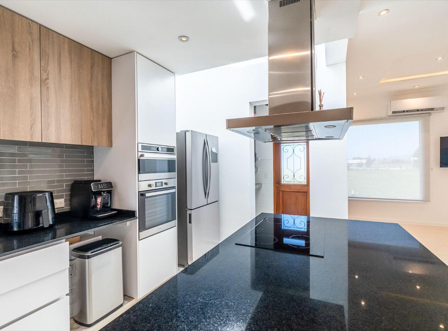 Foto de VENTA CASA 5 AMB BARRIO CERRADO PRADOS DE LA VEGA, imagen 5