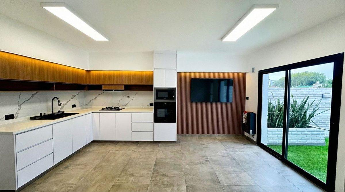 Foto de VENTA PH DEPTO 4 AMB PARRILLA PATIO HAEDO, imagen 2