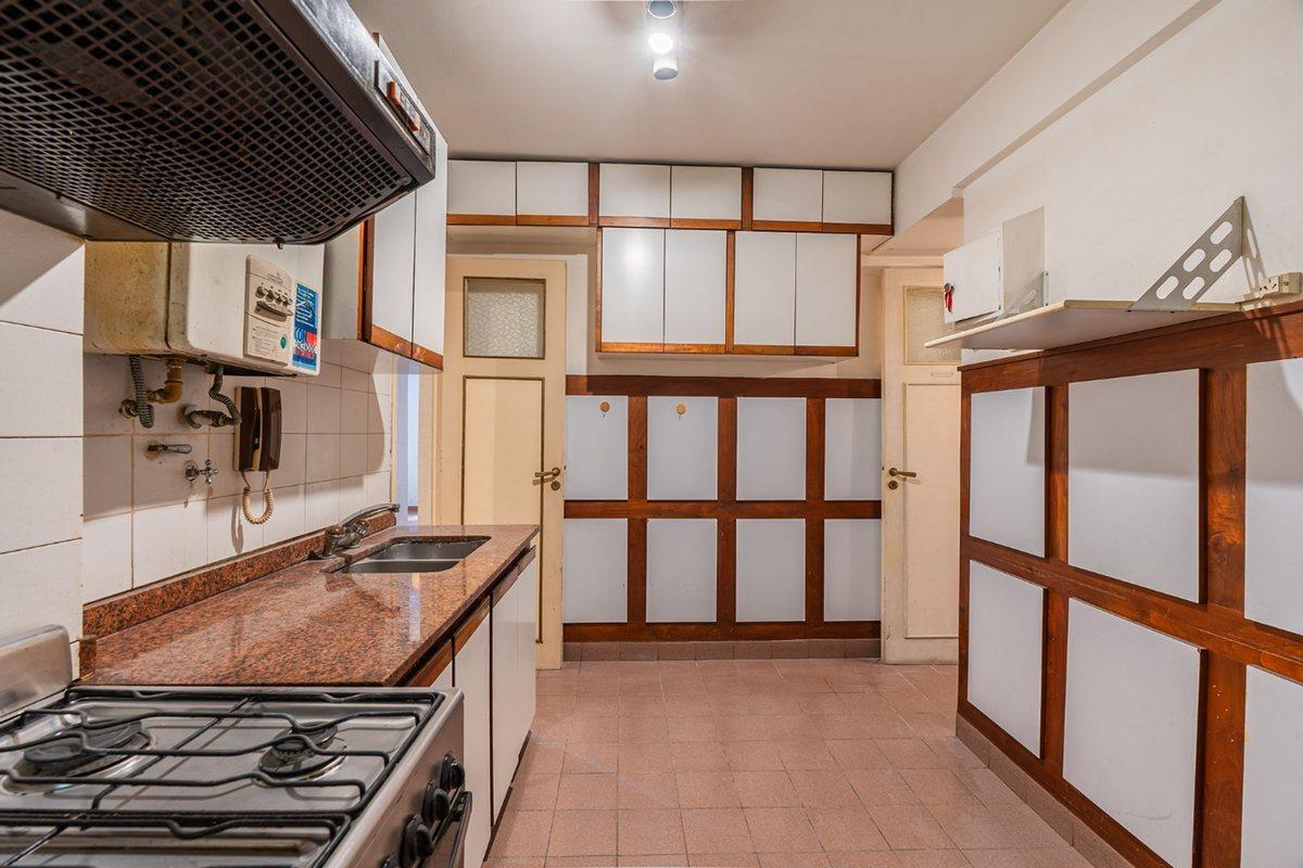 Foto de VENTA 3 AMB C DEP/BALCON BARRACAS - EDIF CATEGORIA, imagen 4