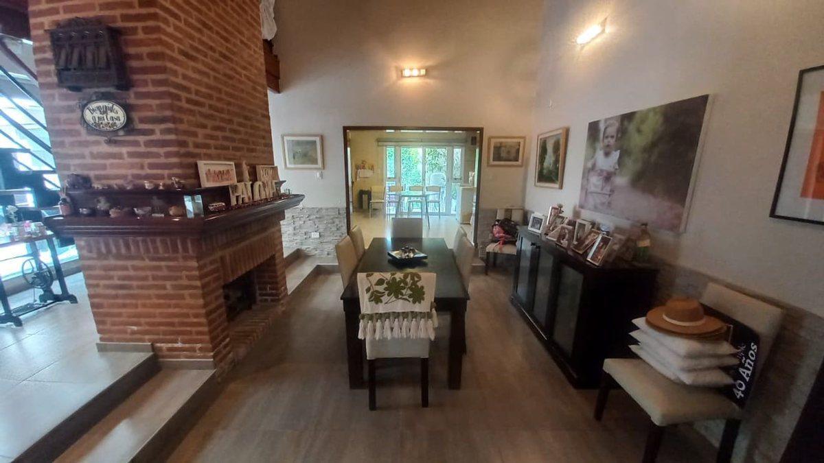 Foto de VENTA CASA SAN VICENTE 5 AMBIENTES, imagen 1