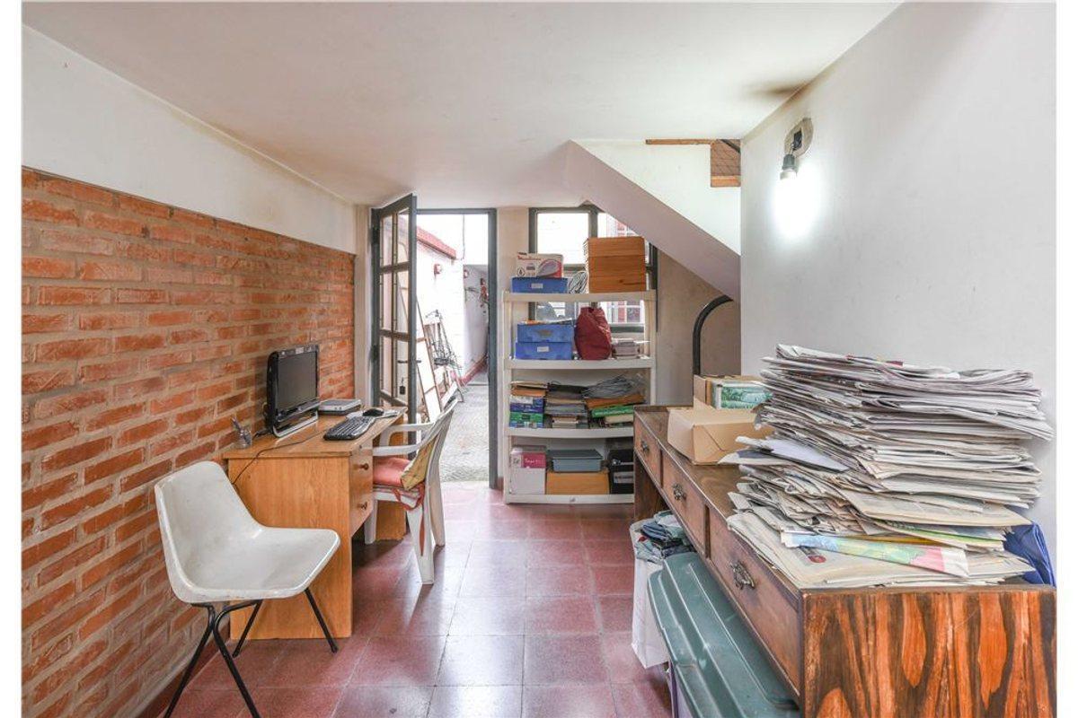 Foto de VENTA CASA 5 AMB AVELLANEDA WILDE ACEPTA PERMUTA, imagen 5