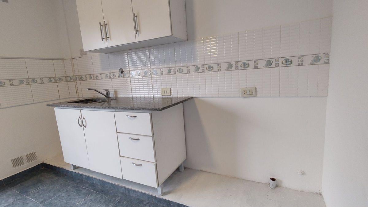 Foto de Venta PH 2 AMBIENTES QUILMES OSTE CON BALCÓN, imagen 5