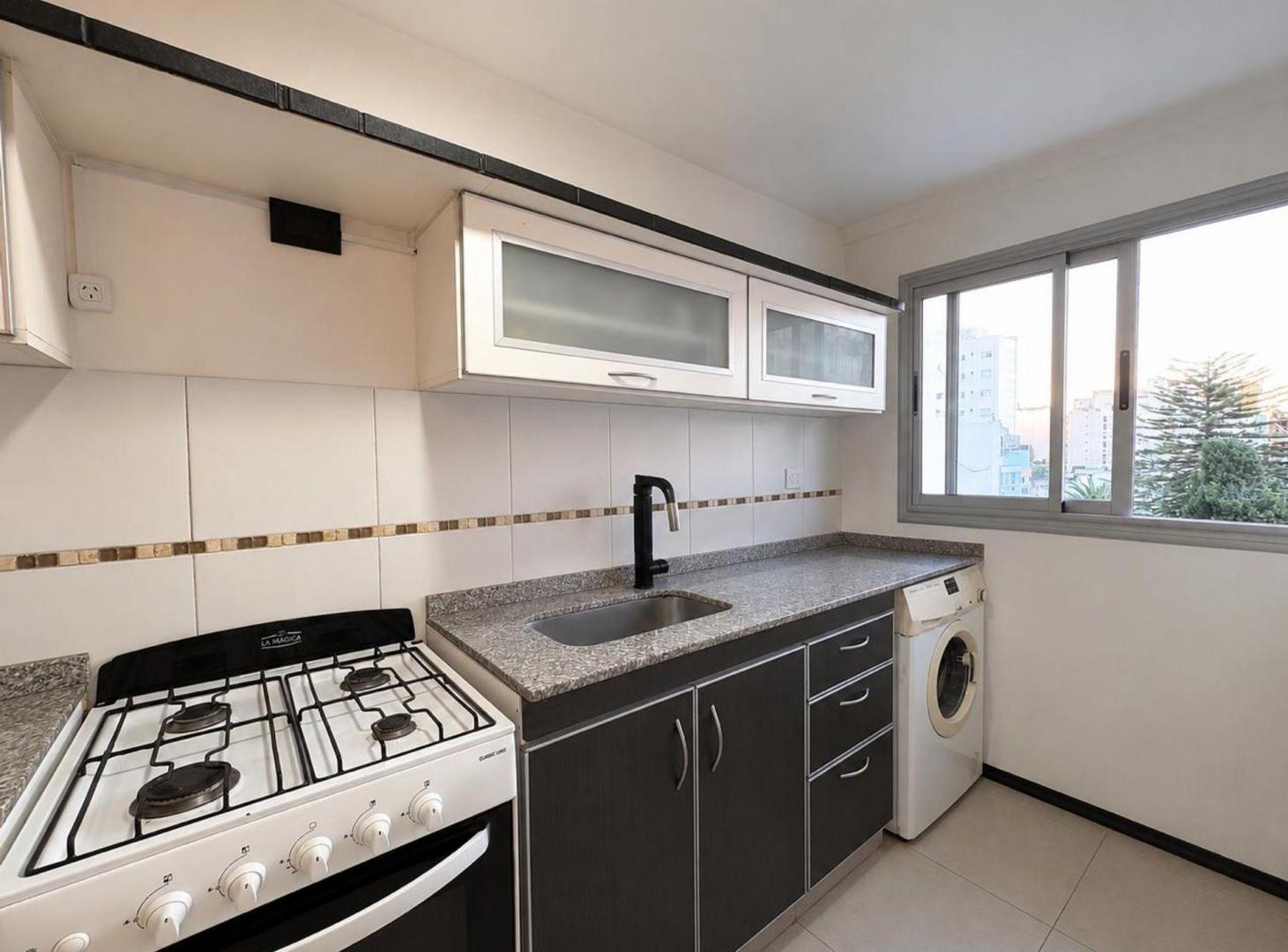 Foto de VENTA DEPTO 2 AMB AVELLANEDA WILDE, imagen 2