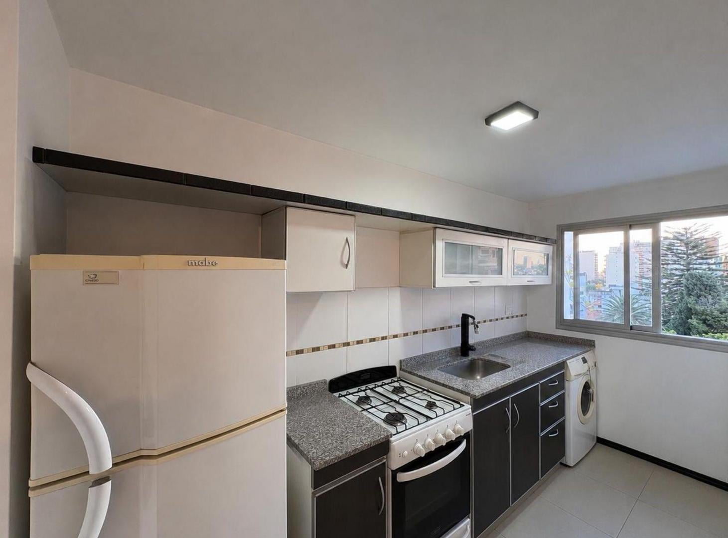 Foto de VENTA DEPTO 2 AMB AVELLANEDA WILDE, imagen 1