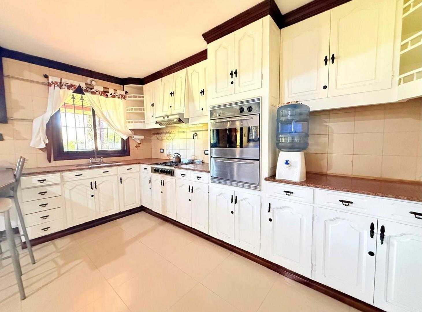 Foto de VENTA CASA 7 AMB BARRIO PARQUE EL TREBOL EZEIZA, imagen 3