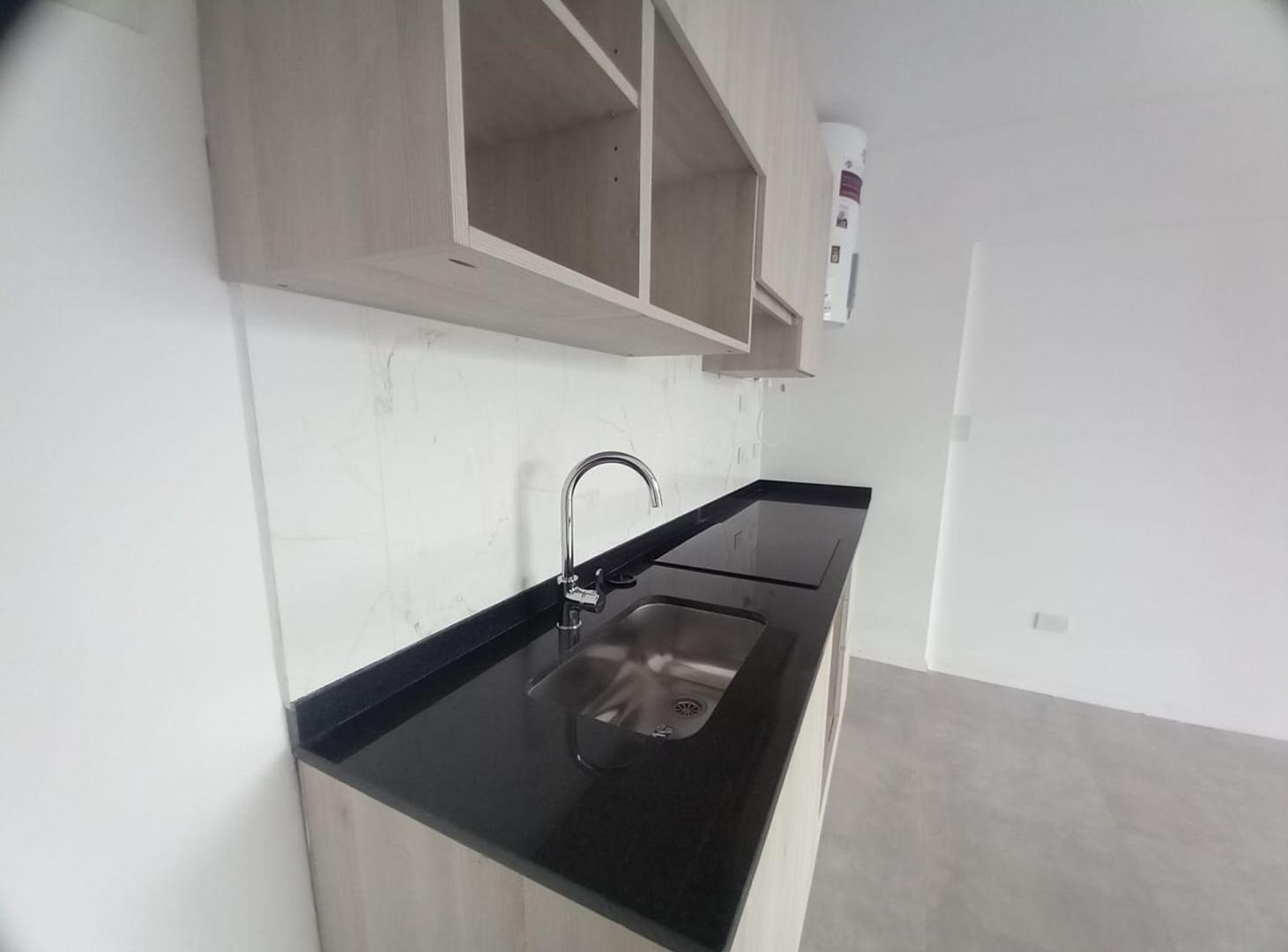 Foto de MONTE CASTRO VENTA 2 AMBIENTES 44M2 CATEG ESTRENAR, imagen 2