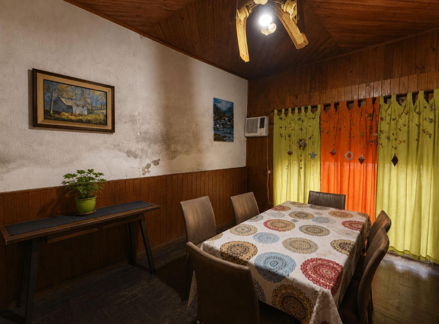 Foto de VENTA CASA 3 AMBIENTES WILDE JARDIN GALPON COCHERA, imagen 2