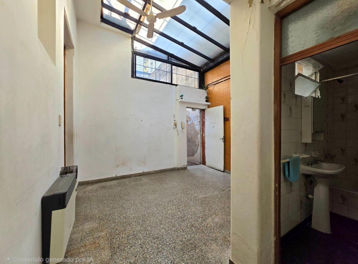 Foto de VENTA PH 6 AMBIENTES PARQUE CHACABUCO, imagen 2