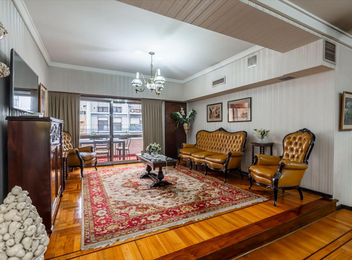 Foto de VENTA 4 AMB 136M2 COCHERA BAULERA AVELLANEDA CTRO, imagen 4