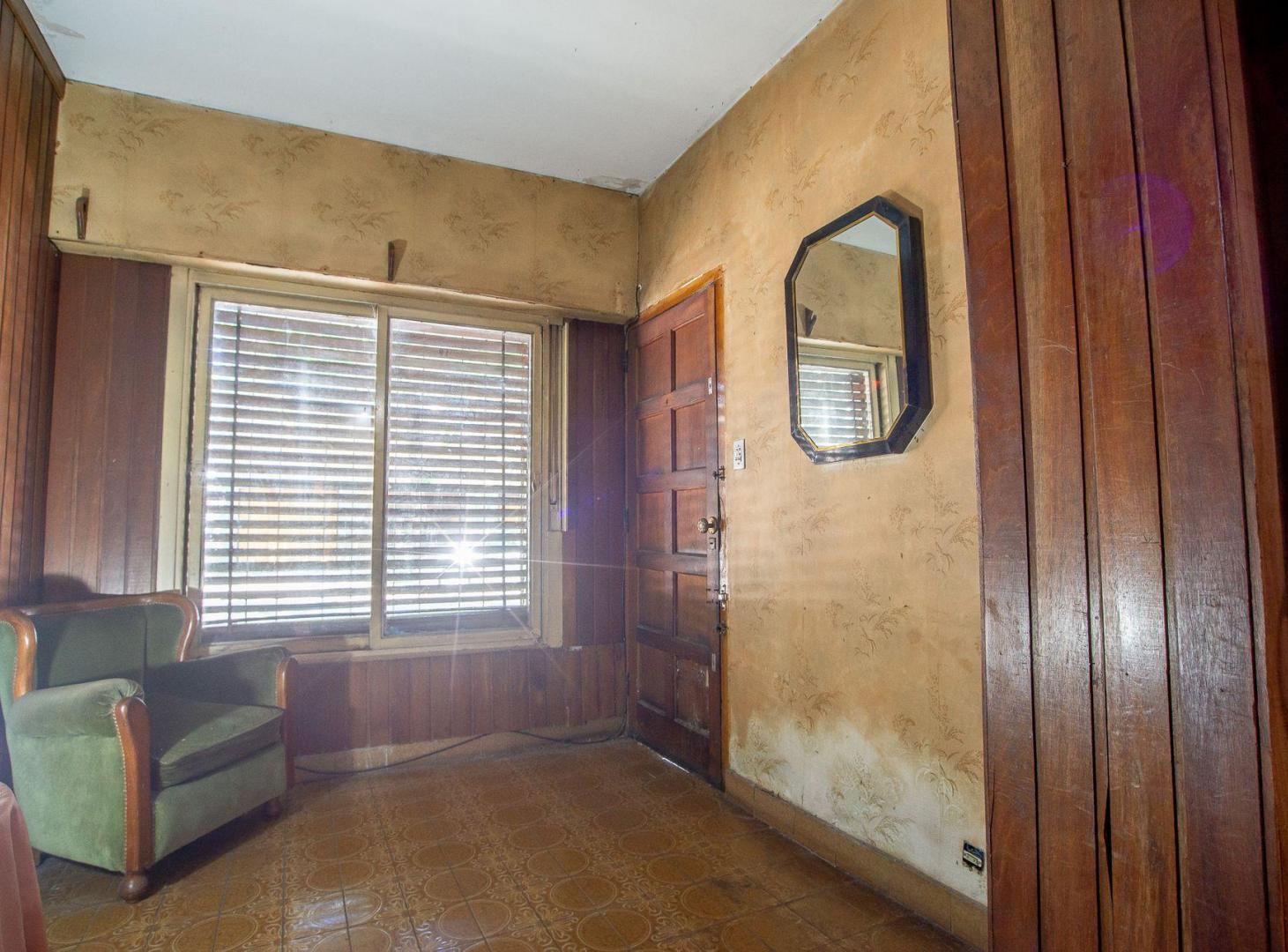 Foto de PH tipo casa 4 amb cochera patio parrilla Barracas, imagen 1