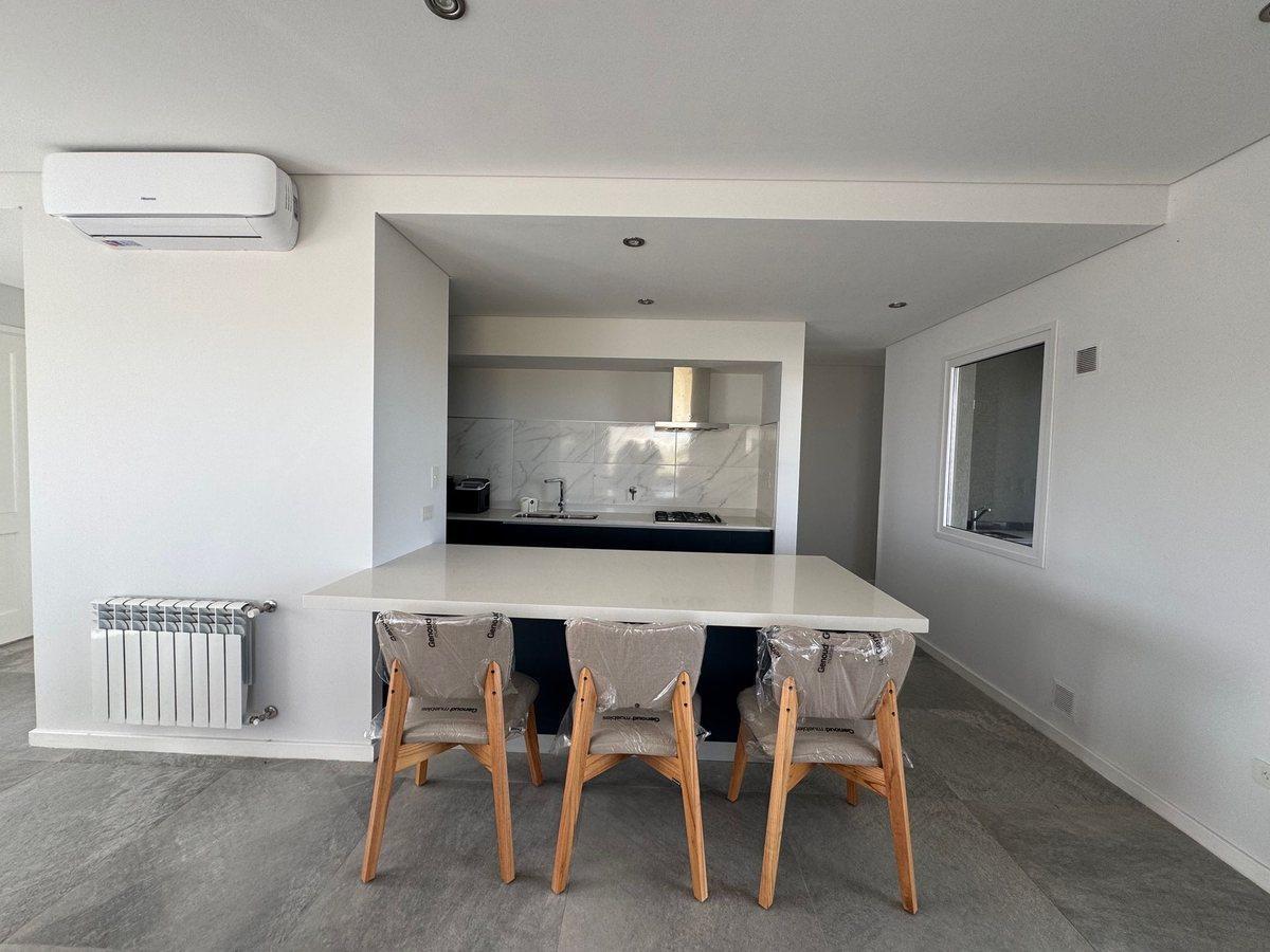 Foto de VENTA CASA HARAS DEL SUR 3 C/ PILETA 3 DORMITORIOS, imagen 1