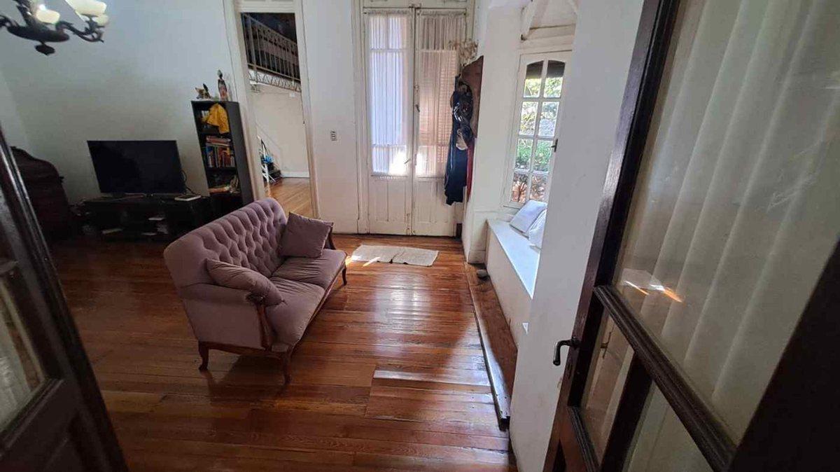 Foto de VENTA CASA 4 AMBIENTES MAS DEPTO DE 3 AMBIENTES, imagen 3