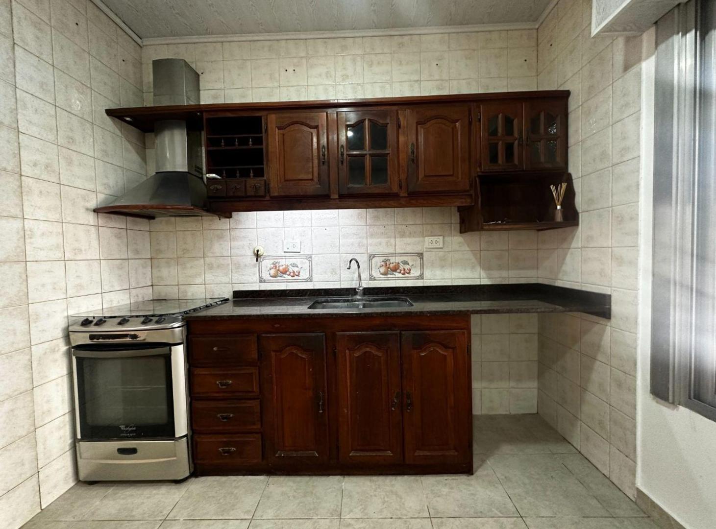 Foto de Venta casa 3 Amb con jardín OPORTUNIDAD Turdera, imagen 4