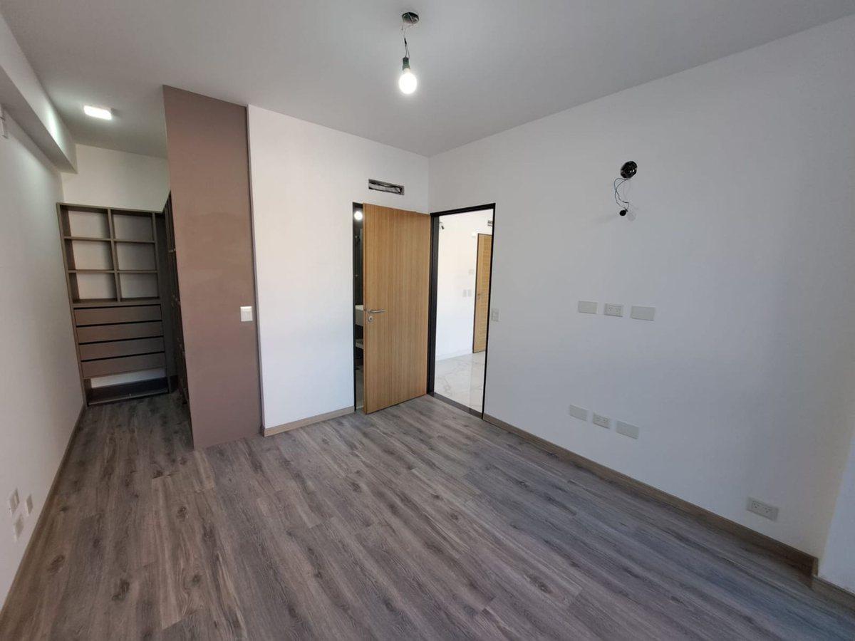 Foto de VENTA 2 AMB 51M2 SEMIPISO COCHERA RAMOS MEJIA, imagen 5