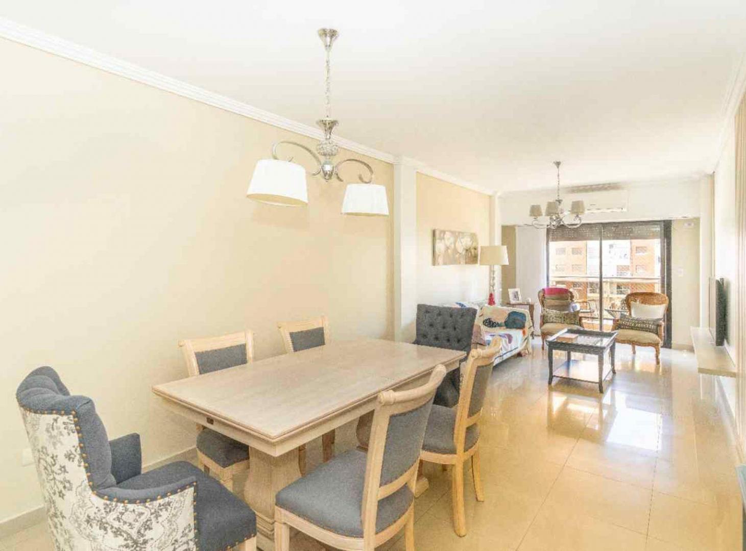 Foto de VENTA DEPARTAMENTO 4AMBIENTES EN AVELLANEDA CENTR0, imagen 3