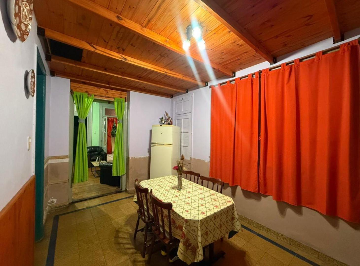 Foto de Casa en Venta cuatro ambientes Patio Sarandi, imagen 4