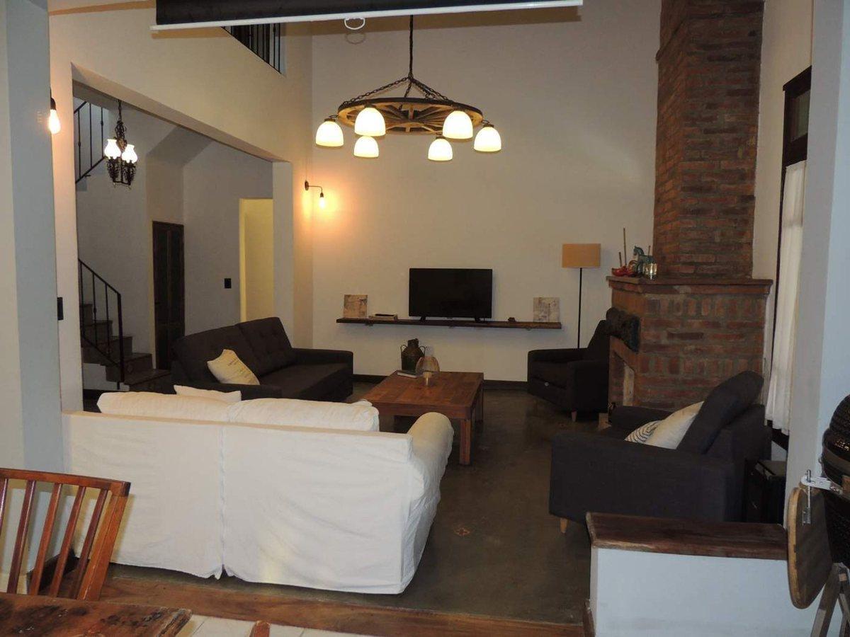 Foto de VENTA CASA QUINTA 4 AMBIENTES PARQUE GORRITI, imagen 1