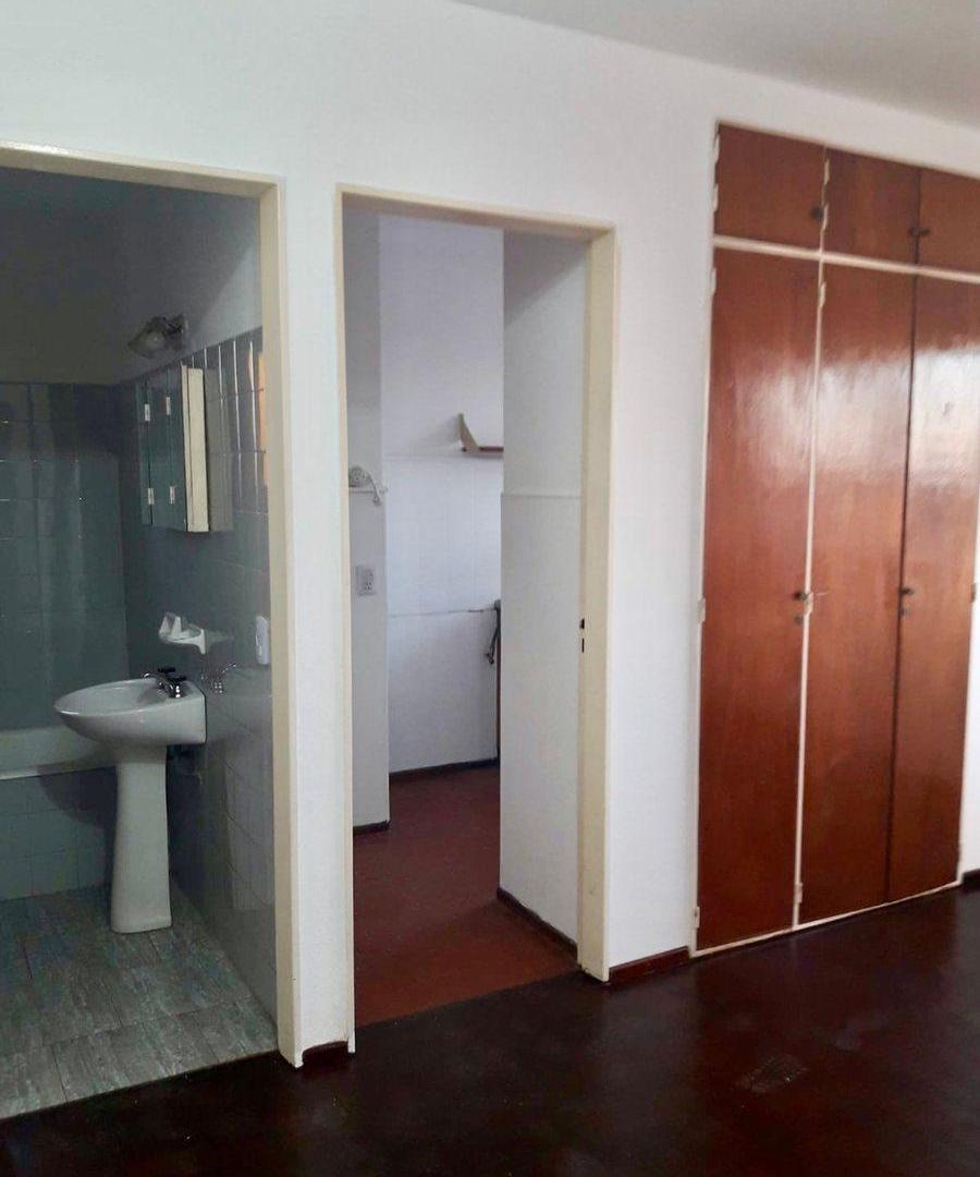 Foto de VENTA DEPARTAMENTO MONOAMBIENTE WILDE CENTRO, imagen 1