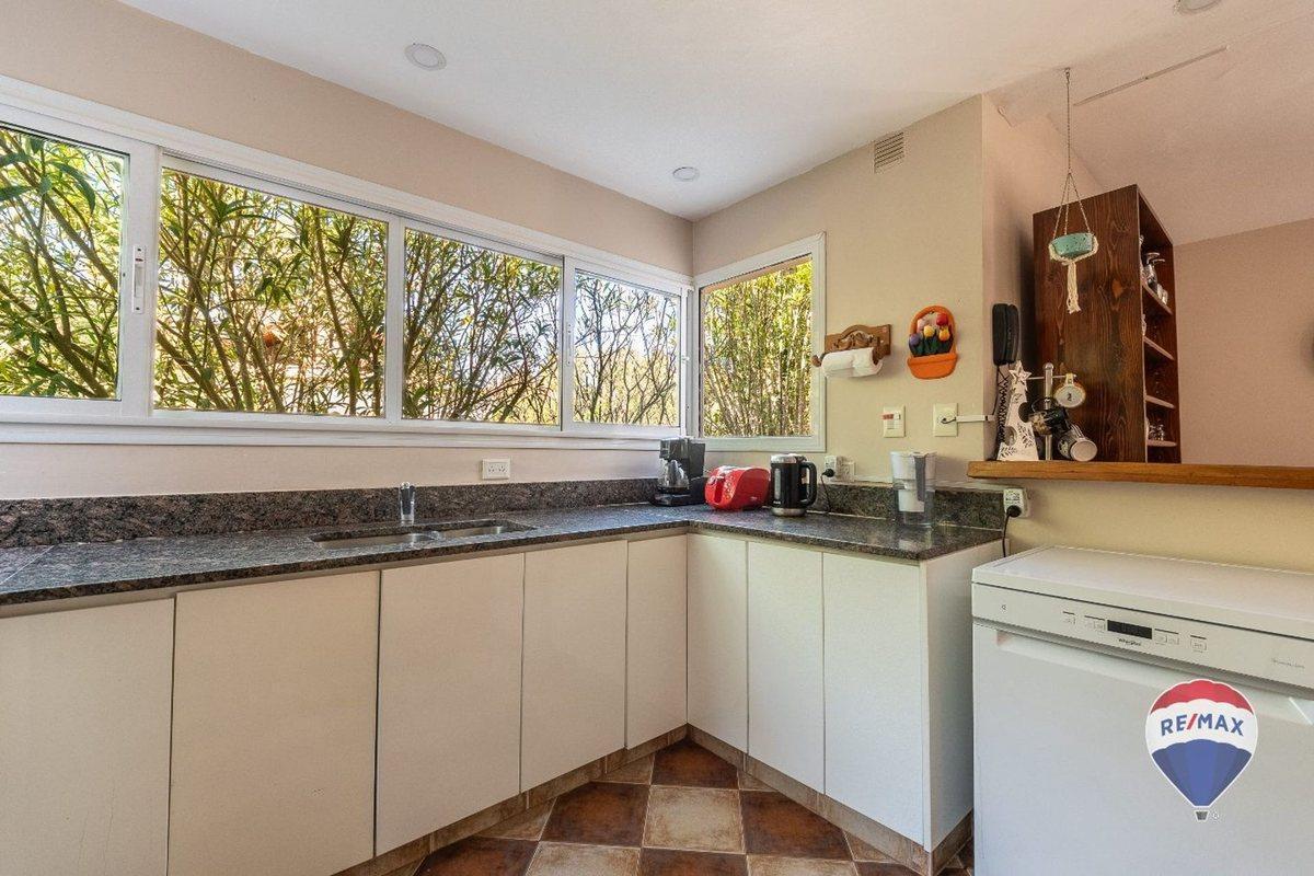 Foto de VENTA CASA 4 AMB CAMPOS DE ROCA VENTA CASA PILETA, imagen 4