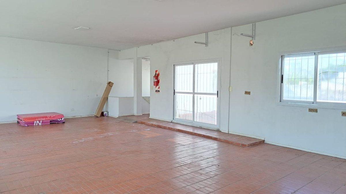 Foto de VENTA LOTE 219 m2 SAN ISIDRO FACTIBILIDAD, imagen 5
