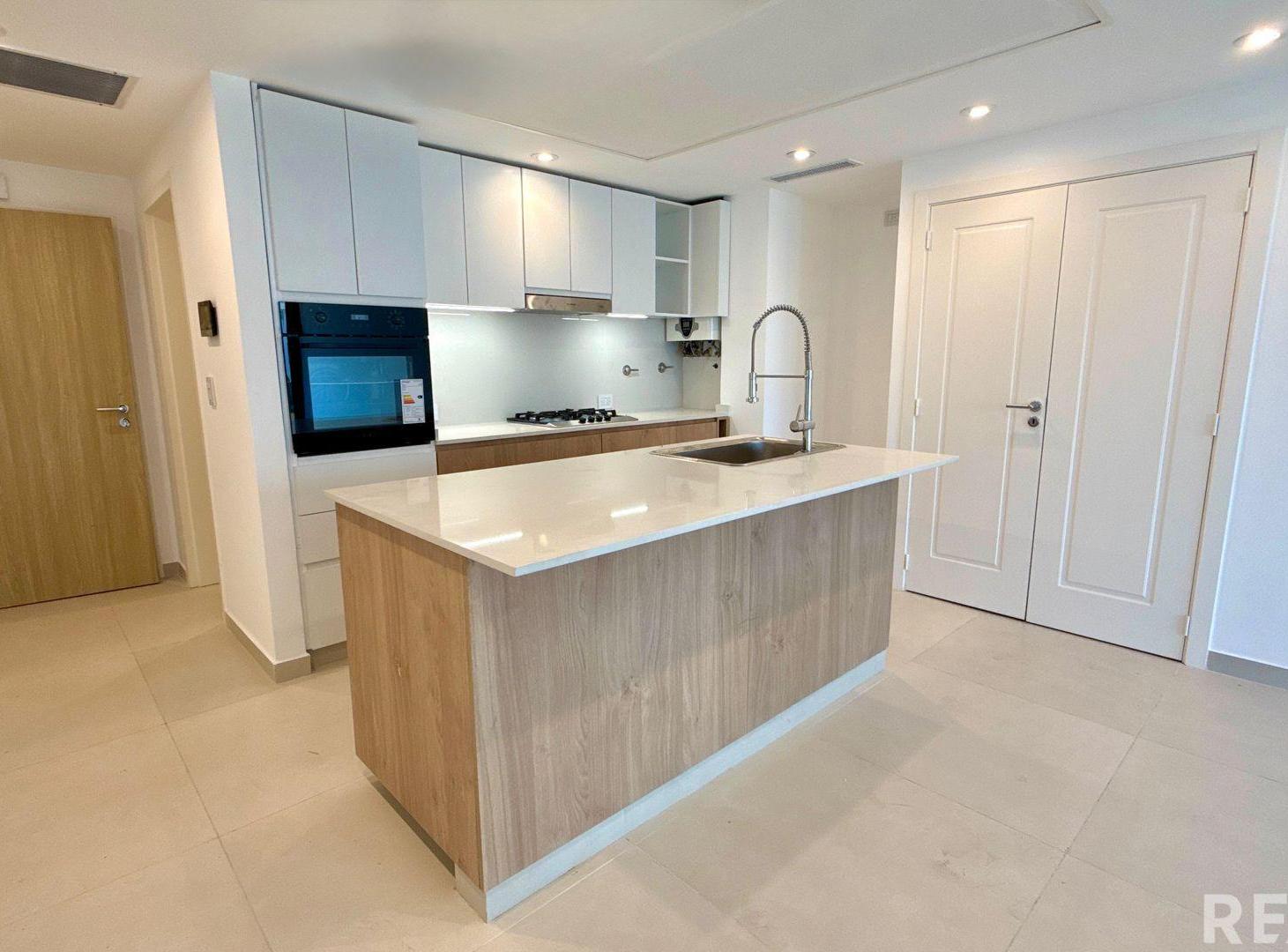 Foto de BARRIO NAON VENTA 3 AMB 95 M2 ESTRENAR CATEGORIA, imagen 1