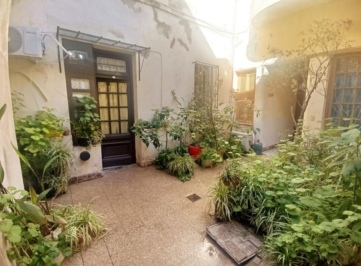Foto de VENTA SAN TELMO DEPARTAMENTO 2 AMBIENTES CON RENTA, imagen 3