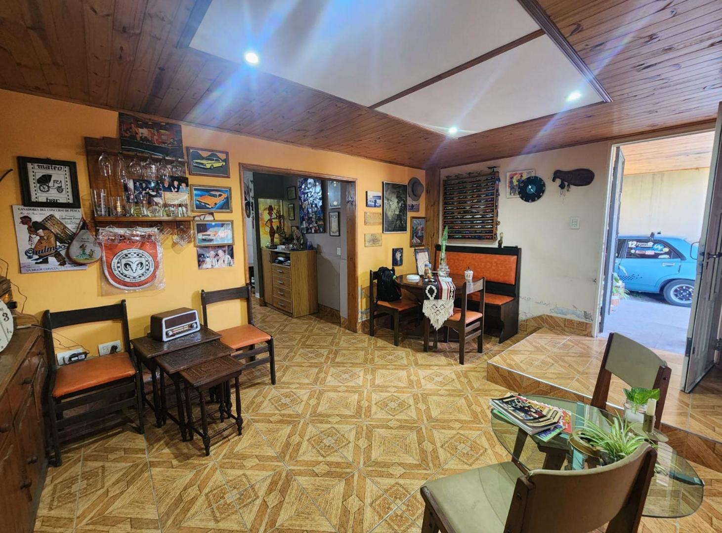 Foto de VENTA CASA 4 AMBIENTES BERNAL, imagen 2