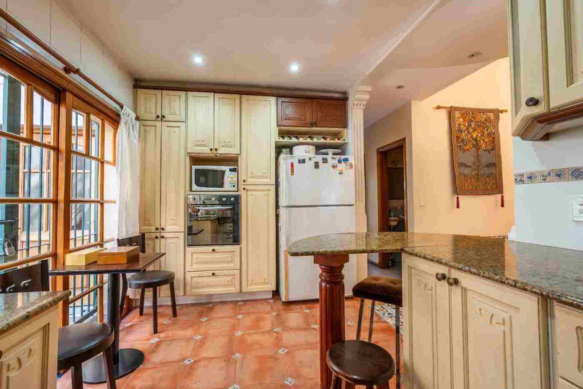 Foto de VENTA CASA BANFIELD 6 AMBIENTES, imagen 5