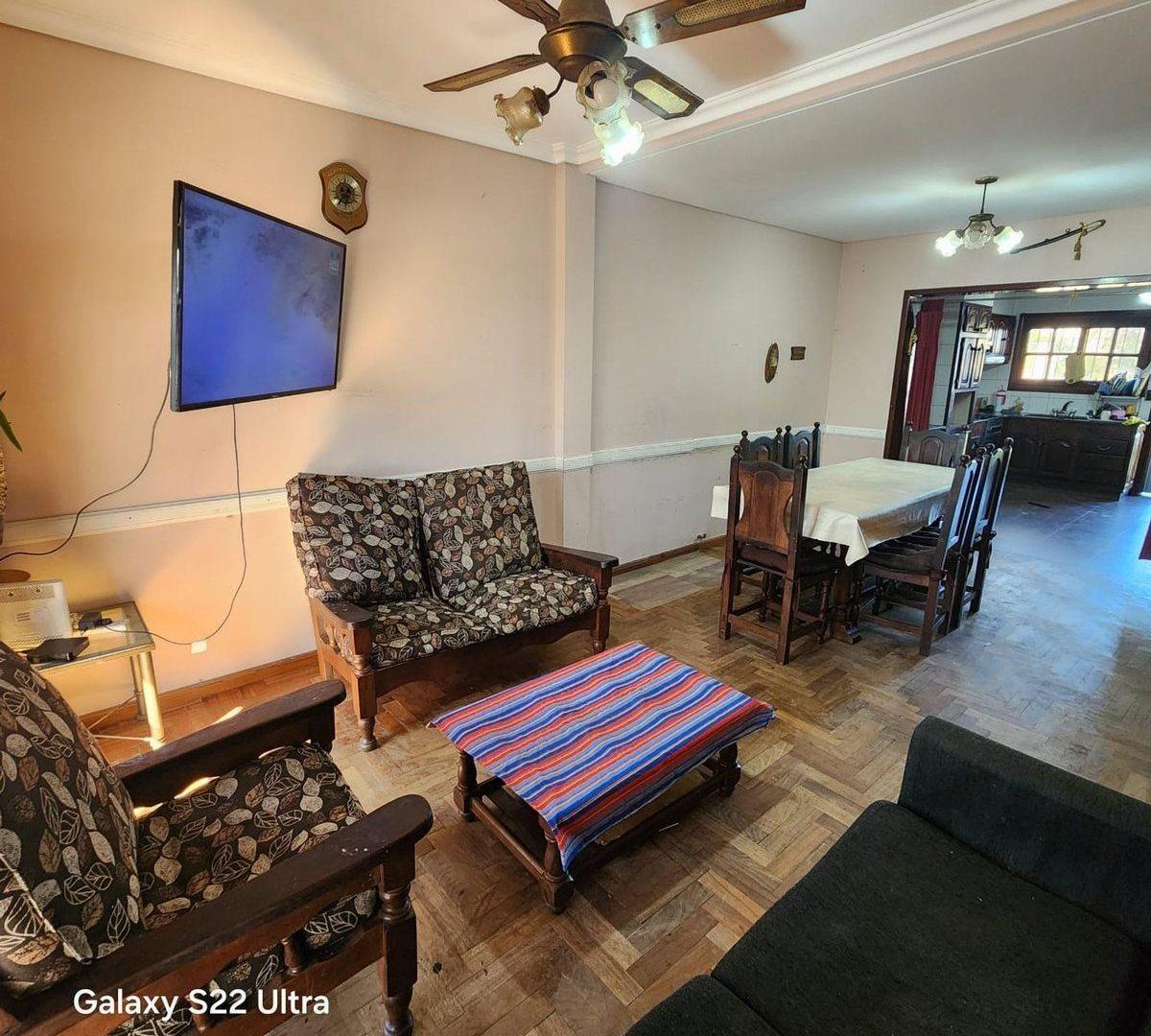 Foto de Venta Casa 6 ambientes Solano Quilmes, imagen 4