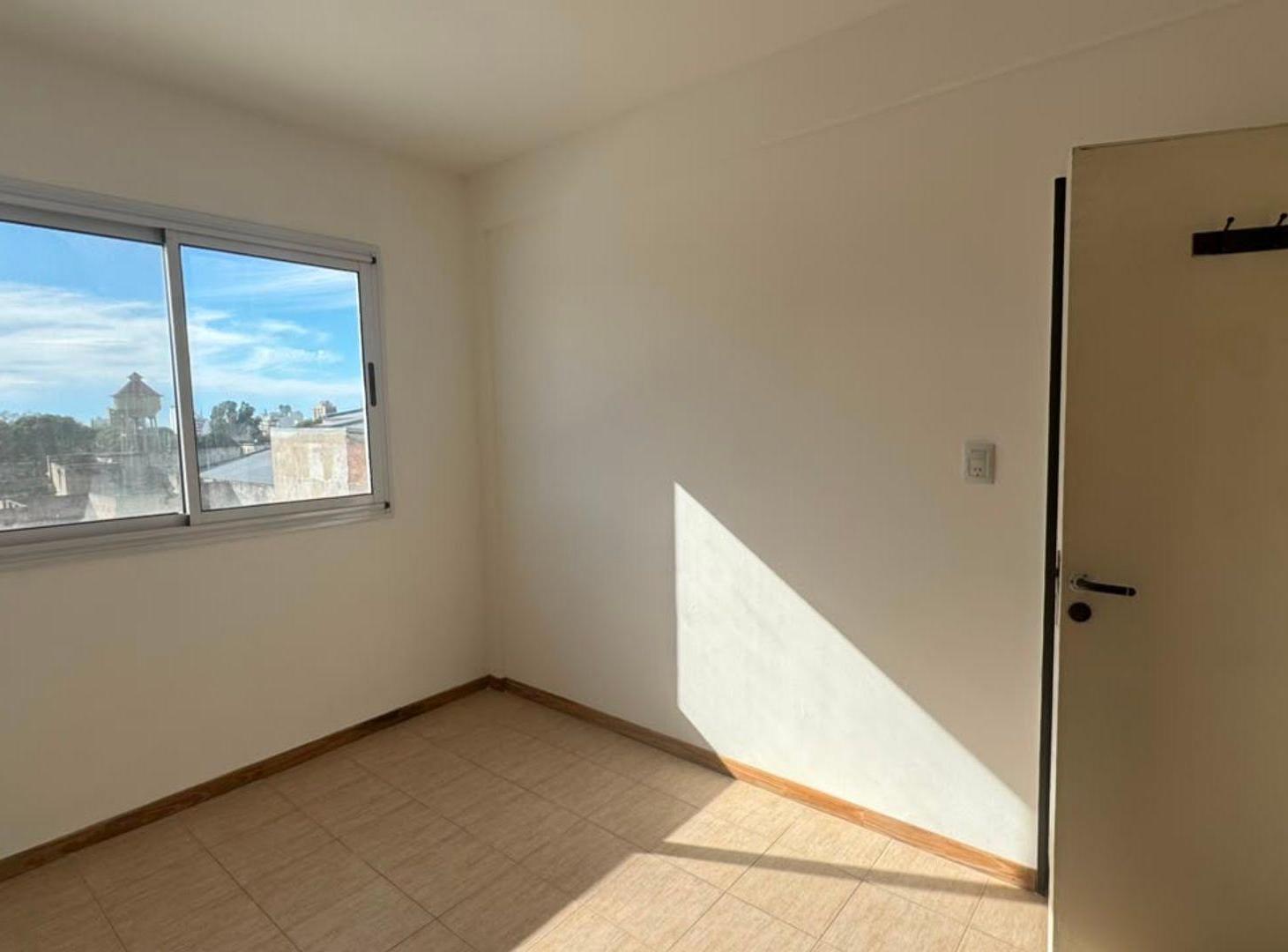Foto de VENTA DEPTO 3 AMBIENTES P. PATRICIOS APTO CREDITO, imagen 4
