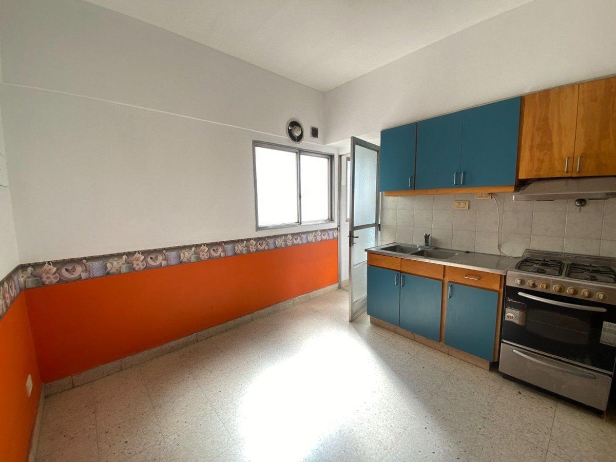 Foto de ALQUILER 3 AMBIENTES QUILMES CENTRO 80m2, imagen 4