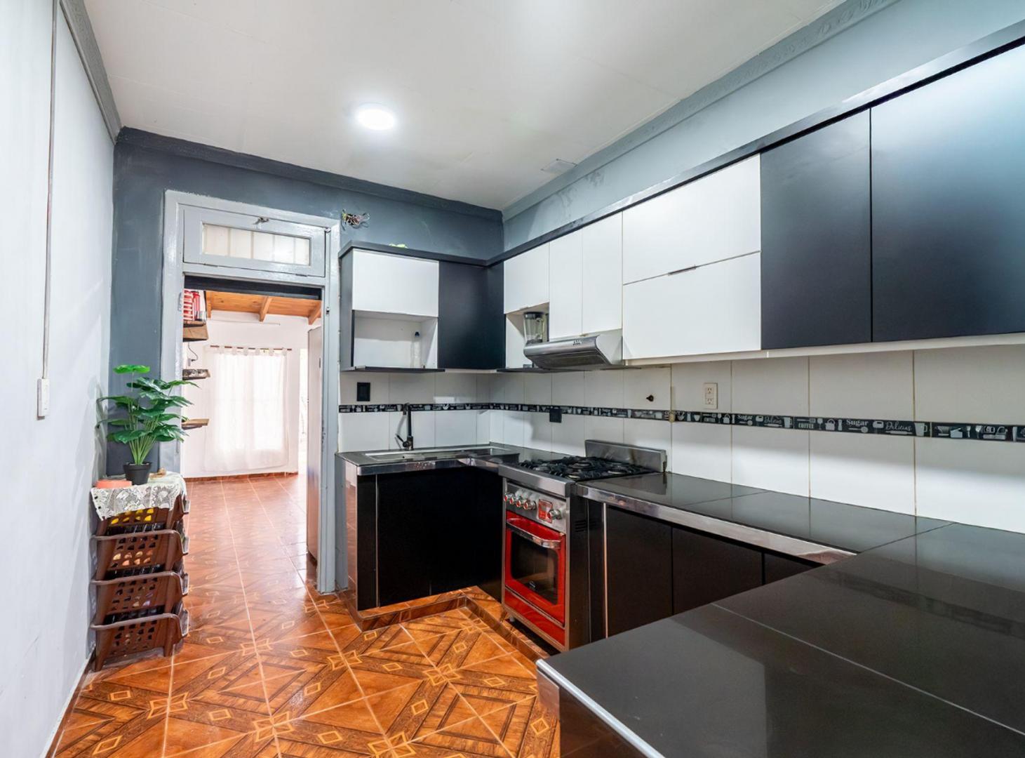 Foto de VENTA CASA 4 AMB QUINCHO GARAGE BERNAL OESTE, imagen 5