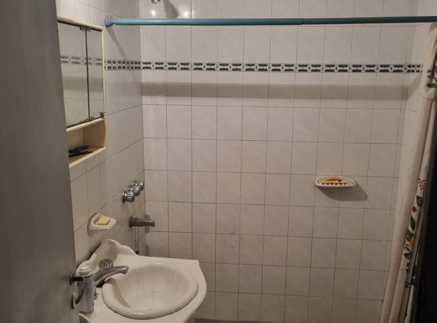 Foto de VENTA CASA EN BANFIELD, imagen 5