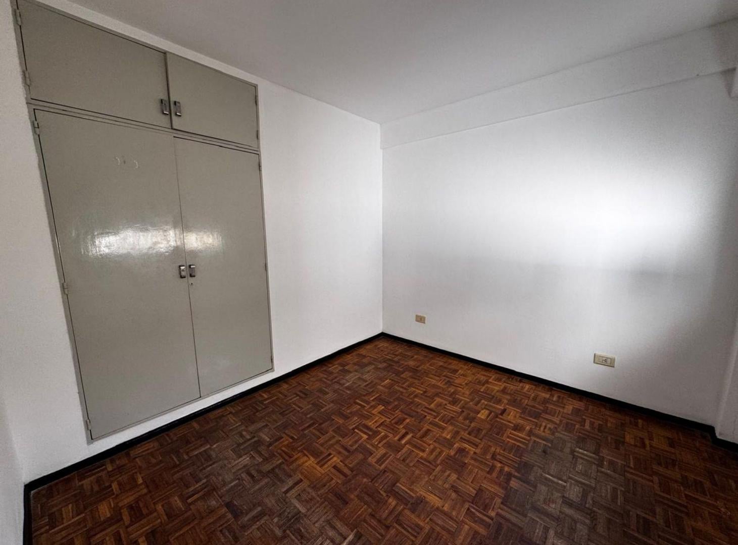 Foto de VENTA DEPARTAMENTO 2 AMBIENTES LINIERS, imagen 4