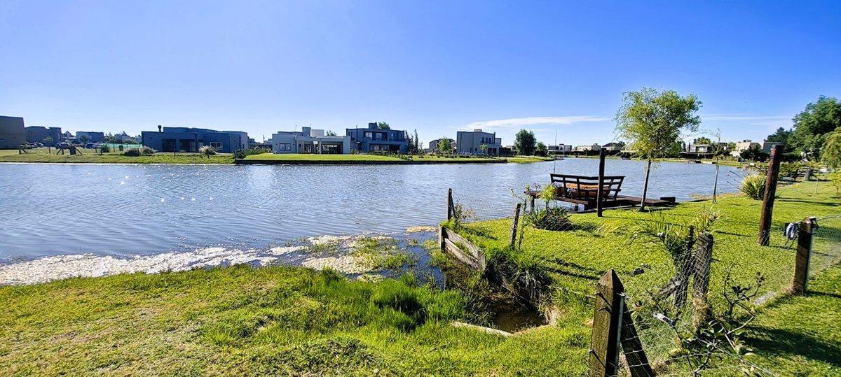 VENTA LOTE A LAGUNA BARRIO SAN LUCAS SAN VICENTE