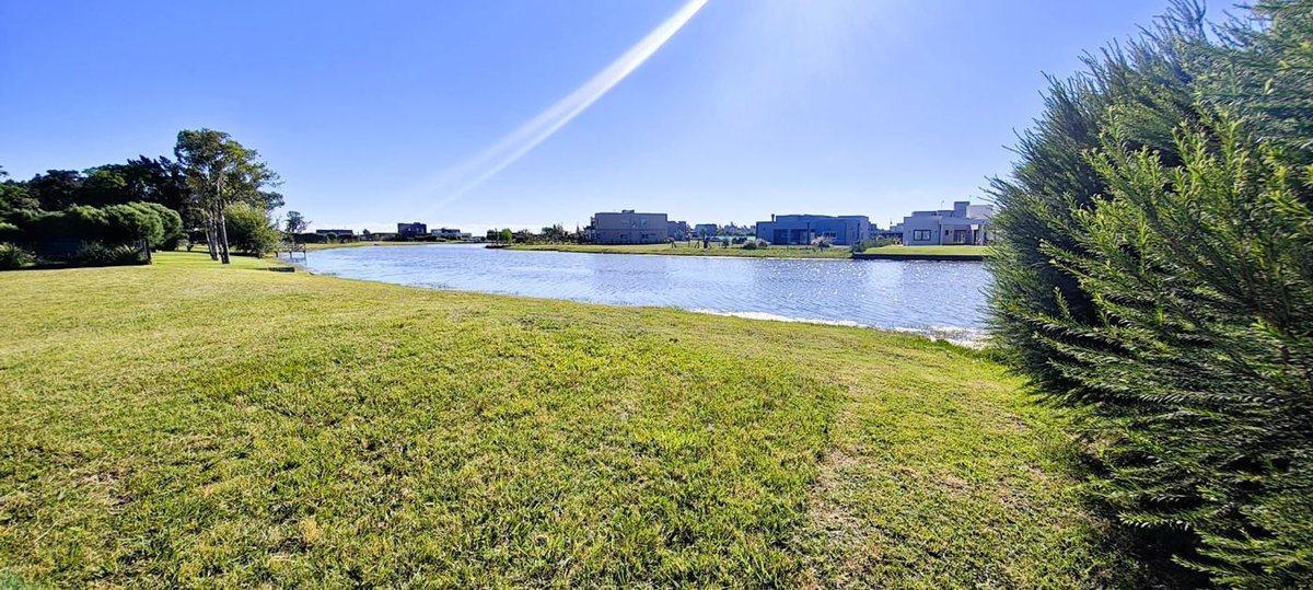 Foto de VENTA LOTE A LAGUNA BARRIO SAN LUCAS SAN VICENTE, imagen 1