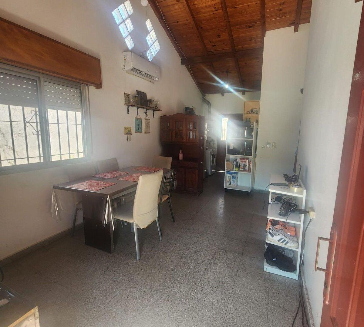 Foto de Venta PH 3 amb Ezpeleta, Quilmes, imagen 2
