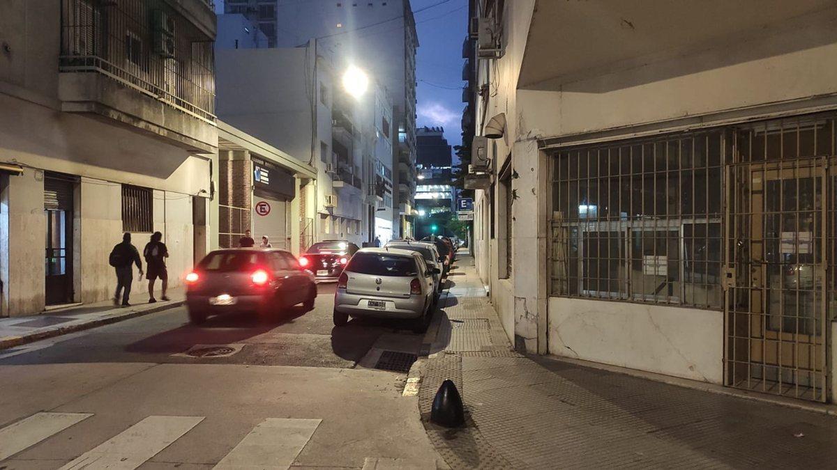 Foto de VENTA - San Telmo - Local a la calle en esquina, imagen 2