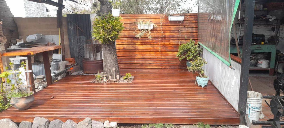 Foto de Venta Casa 4 ambientes Quilmes, imagen 2